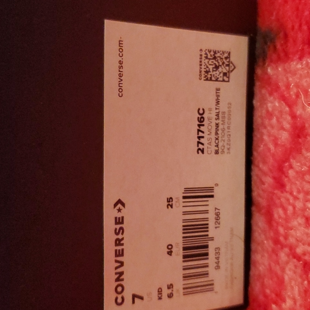 Converse - Picture 4 of 5